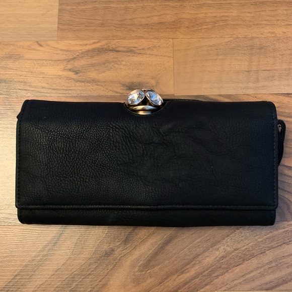 ✨2 x Host Pick✨New Black Susan Nichole Designs Fergie Clutch - Picture 2 of 8